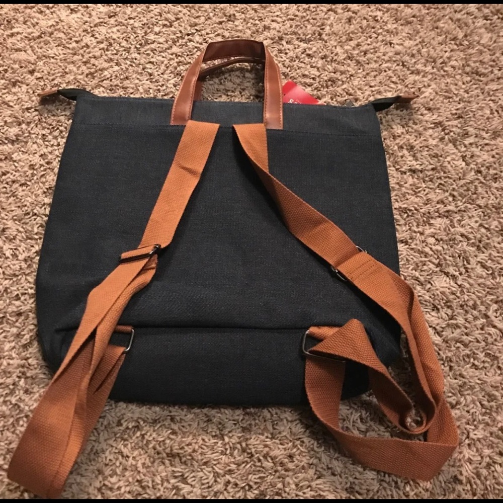 Guess - Picture 2 of 2